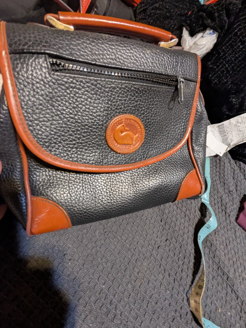 Vintage Dooney Bourke Pebbled Leather Bag black tan Crossbody